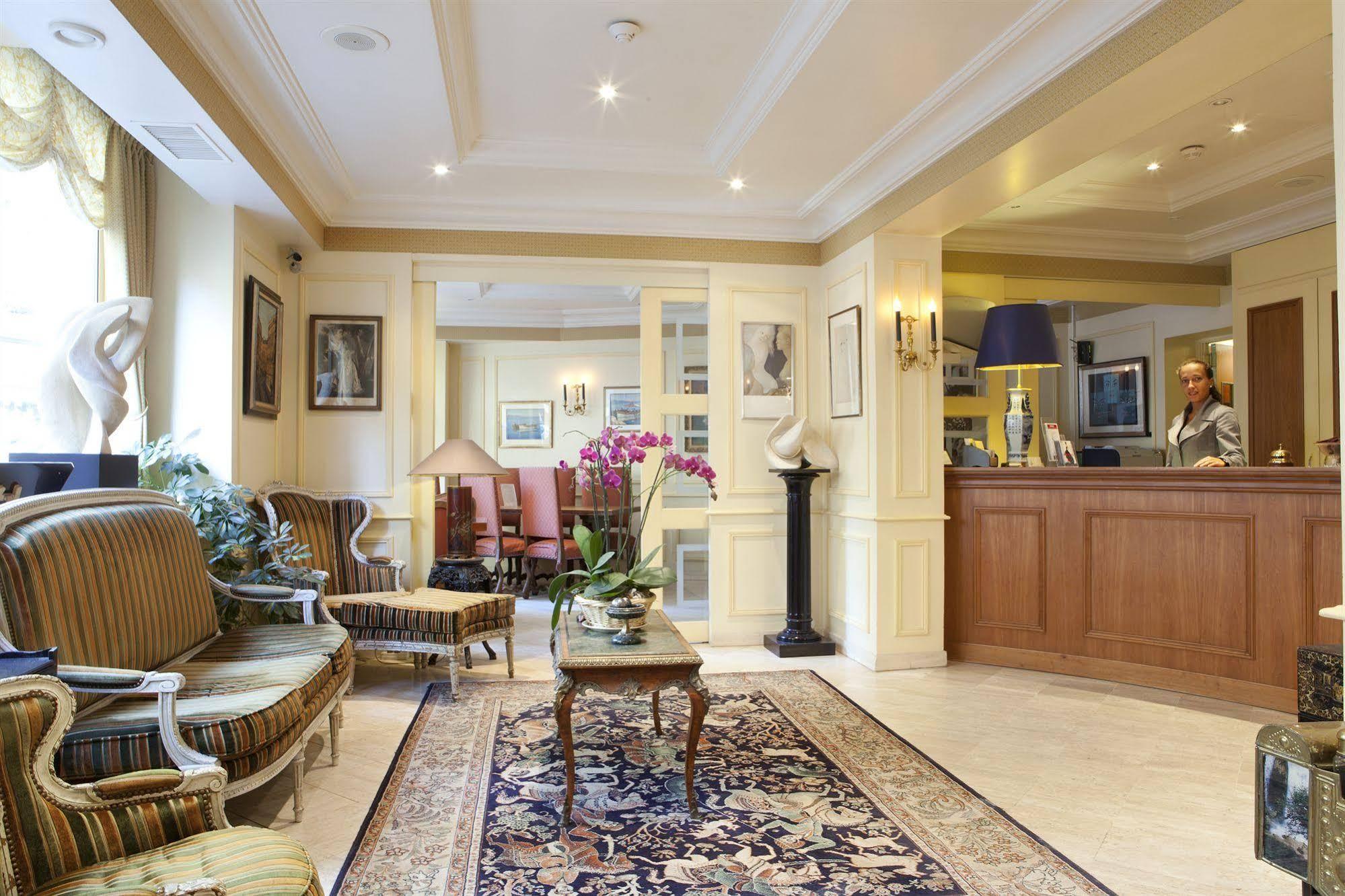 Queens Boutique Hotel Párizs Kültér fotó