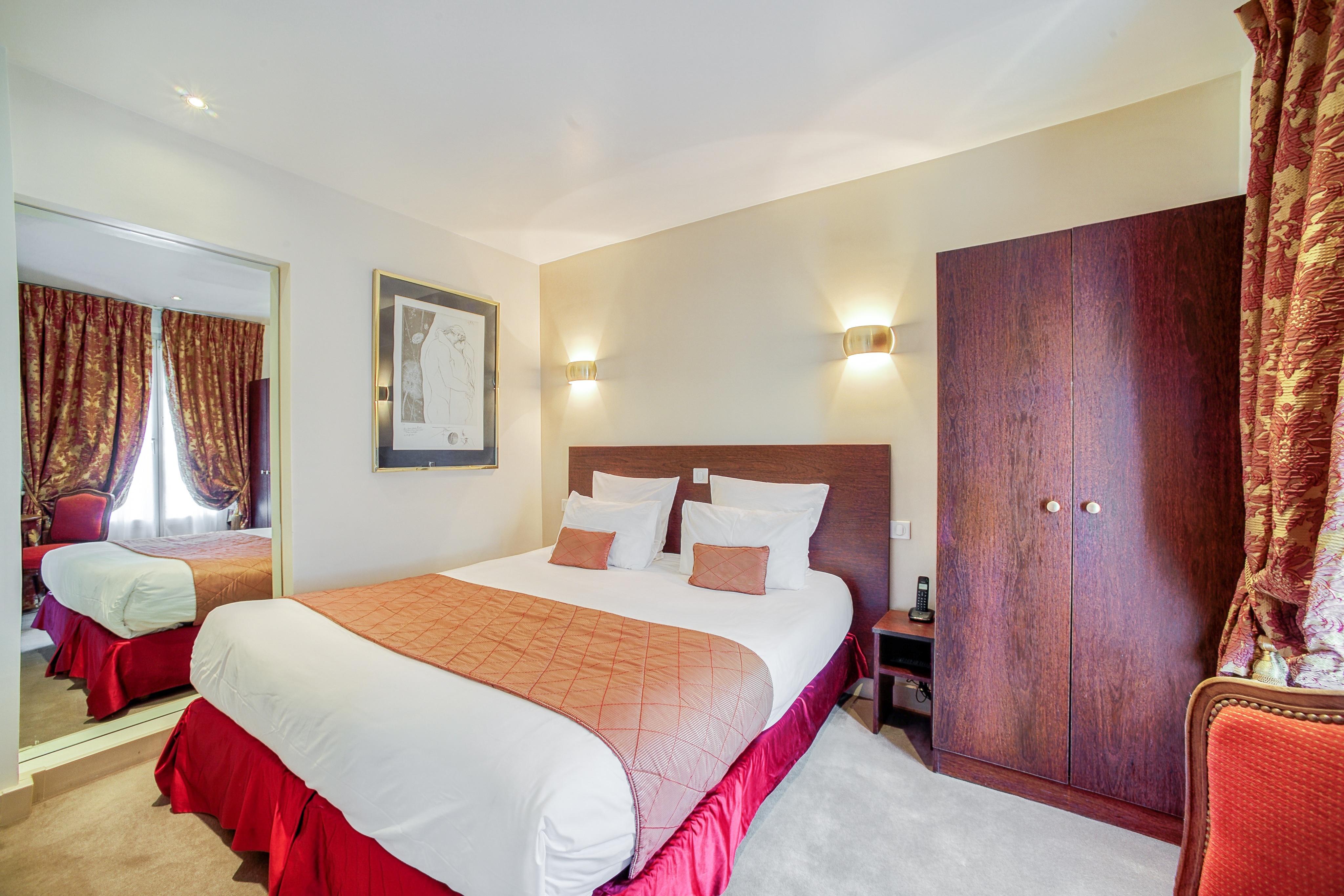 Queens Boutique Hotel Párizs Kültér fotó